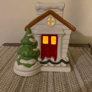 Slatkin & Co. Bath & Body Works Holiday House Luminary Candle Christmas Tree